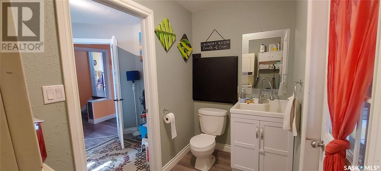 500 Kensington Avenue, Bredenbury, Saskatchewan  S0A 0H0 - Photo 8 - SK002203