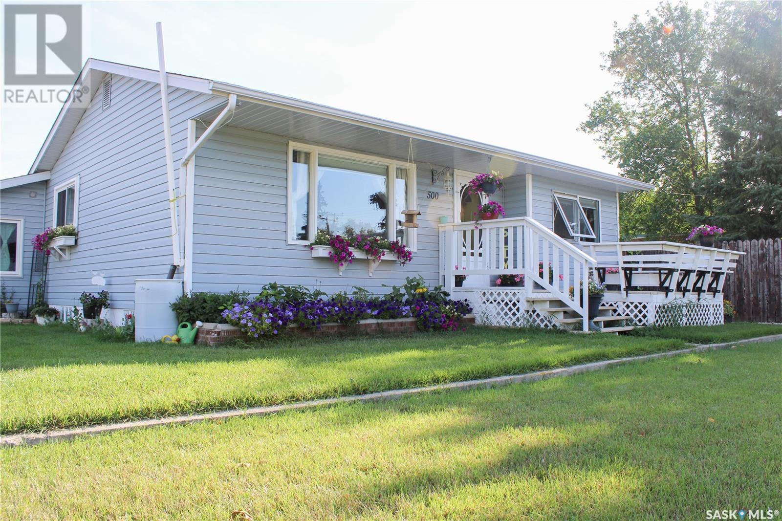 500 Kensington AVENUE, Bredenbury, Saskatchewan