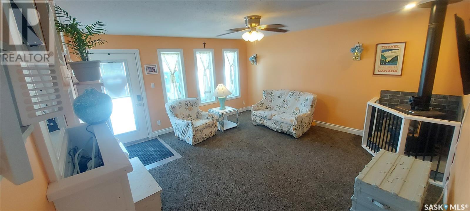 500 Kensington Avenue, Bredenbury, Saskatchewan  S0A 0H0 - Photo 2 - SK002203