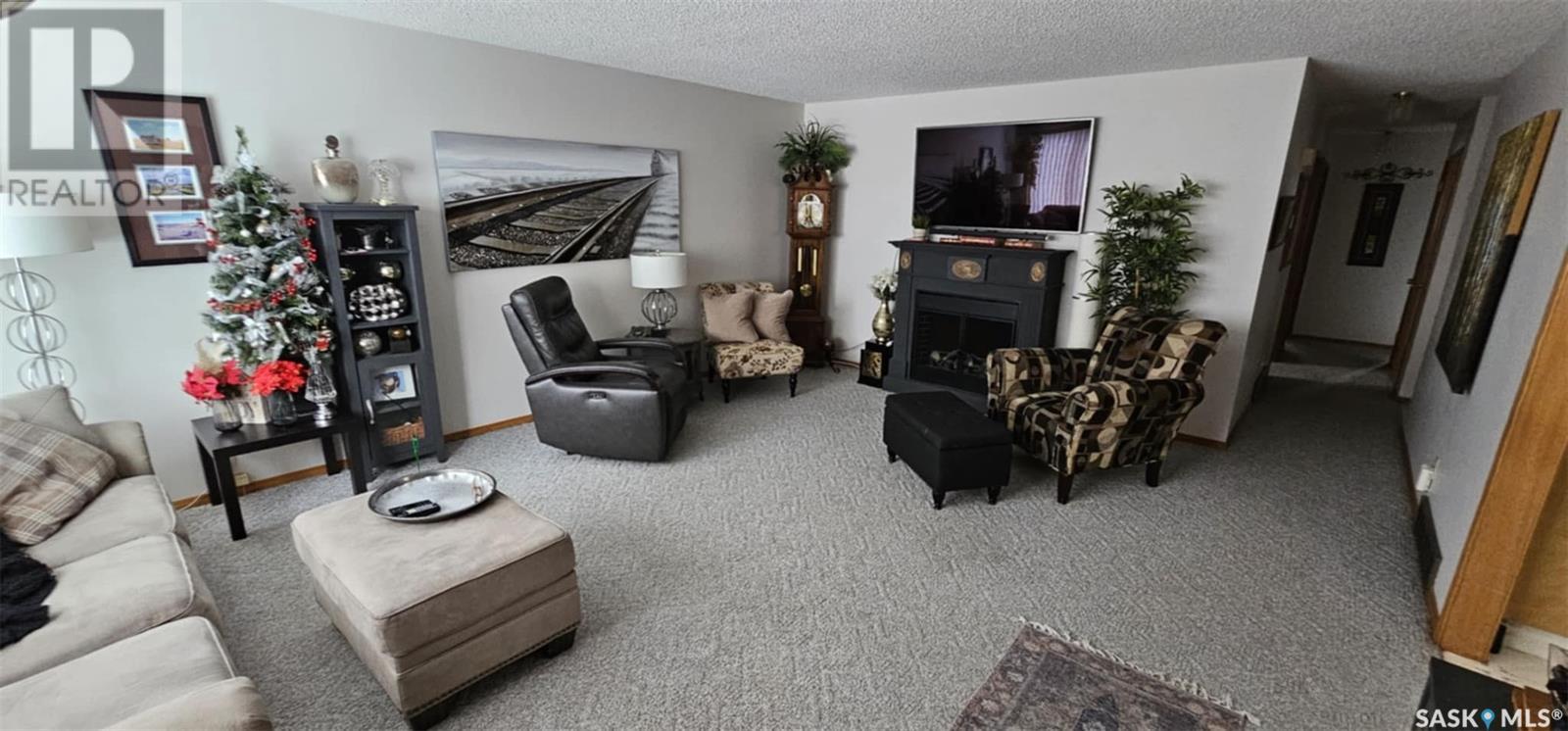 502 6th Avenue W, Assiniboia, Saskatchewan  S0H 0B0 - Photo 12 - SK008871