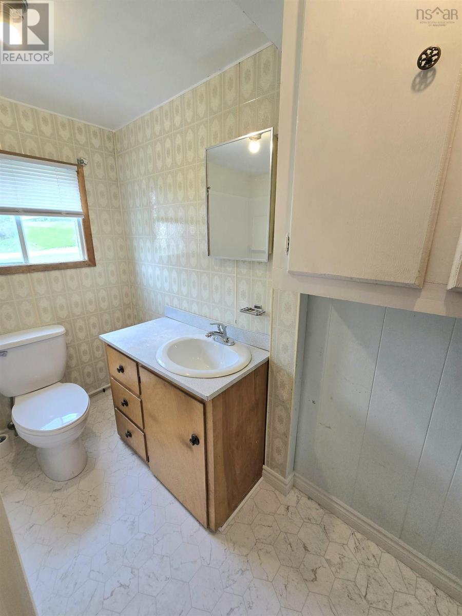 33 First St, Trenton, Nova Scotia  B0K 1X0 - Photo 11 - 202511398