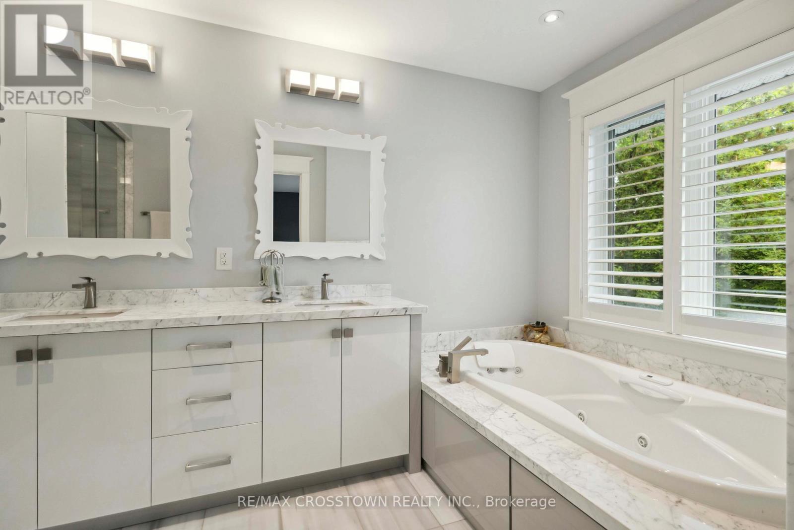 353 Briar Hill Avenue, Toronto, Ontario  M4R 1J3 - Photo 27 - C12207705