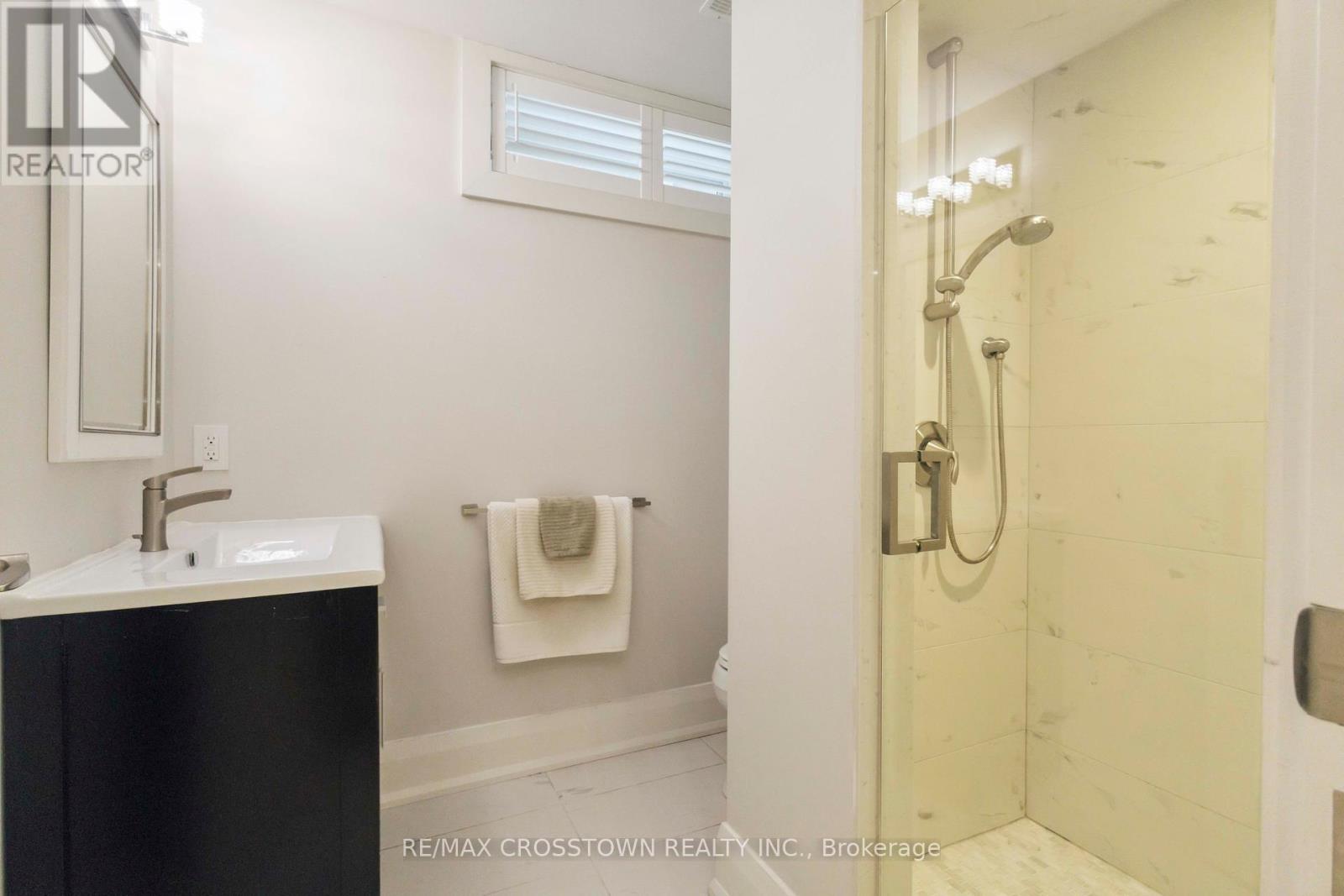 353 Briar Hill Avenue, Toronto, Ontario  M4R 1J3 - Photo 41 - C12207705