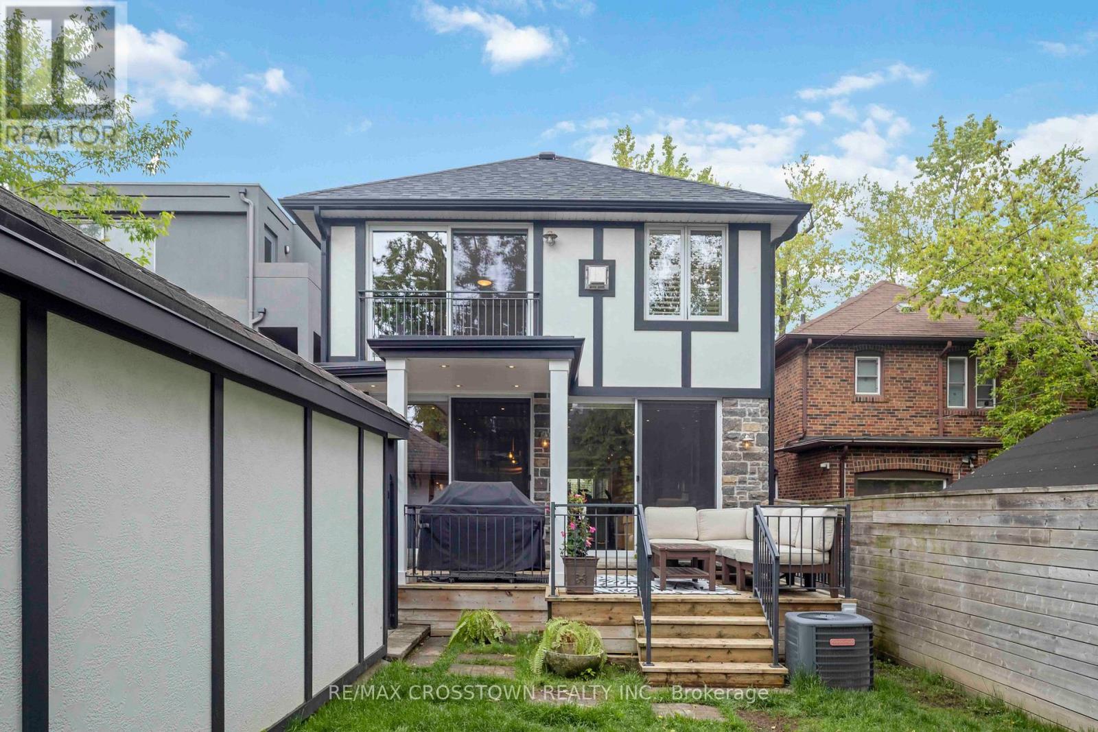 353 Briar Hill Avenue, Toronto, Ontario  M4R 1J3 - Photo 45 - C12207705