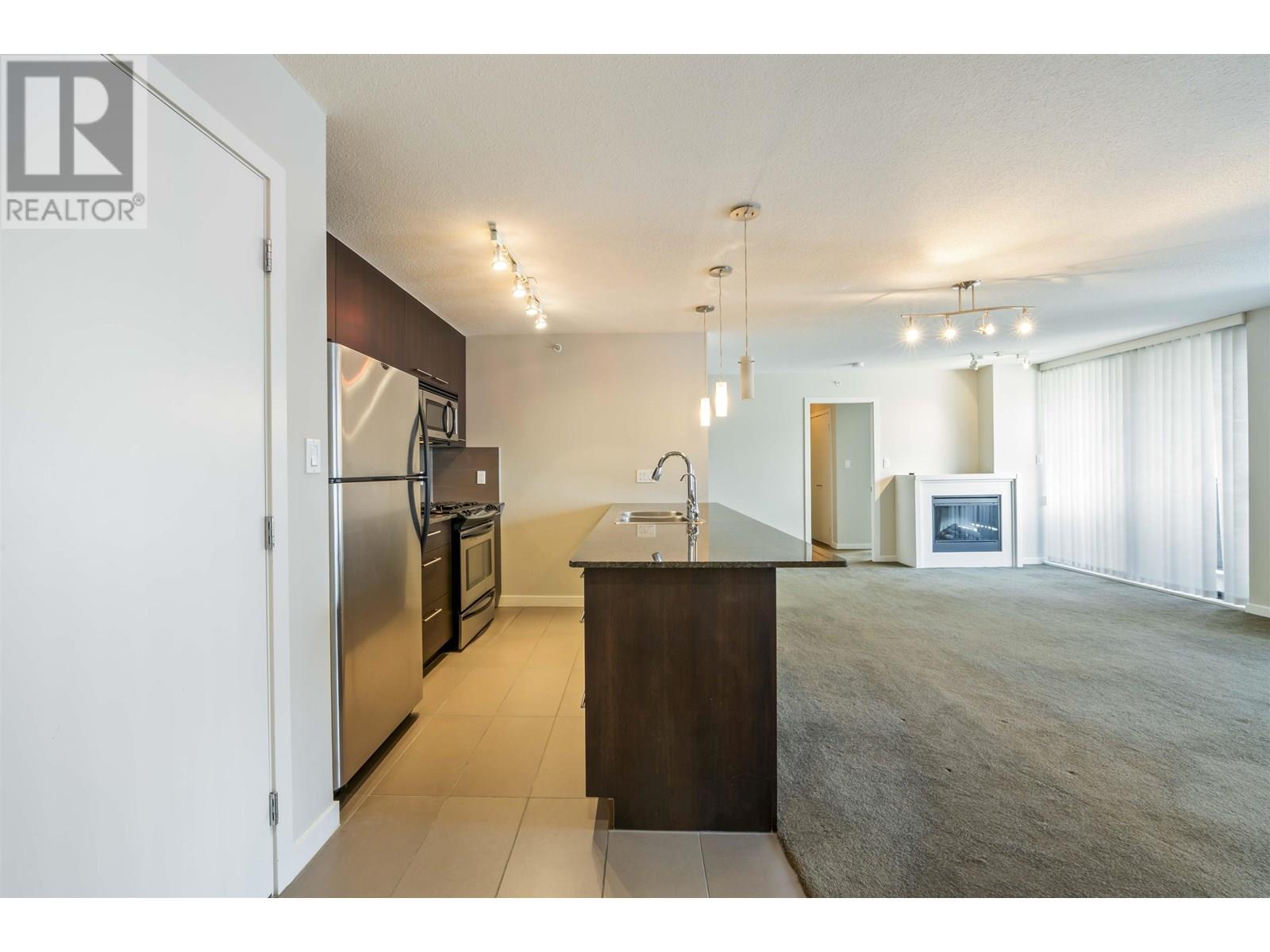 501 2979 Glen Drive, Coquitlam, British Columbia  V3B 0B2 - Photo 13 - R3013813