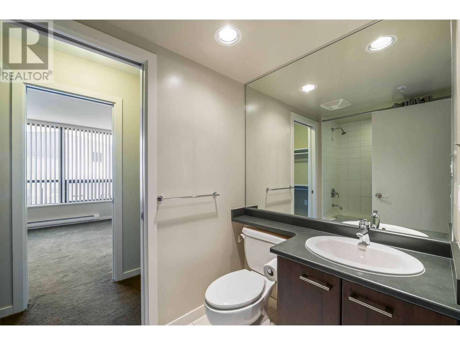 501 2979 Glen Drive, Coquitlam, British Columbia  V3B 0B2 - Photo 21 - R3013813