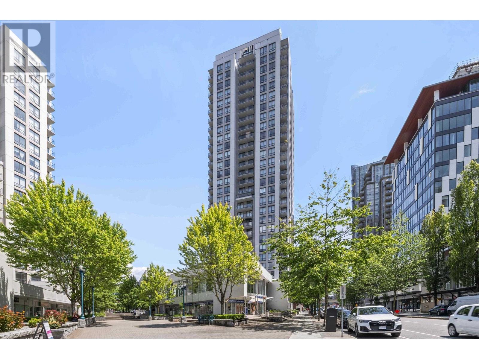501 2979 Glen Drive, Coquitlam, British Columbia  V3B 0B2 - Photo 2 - R3013813