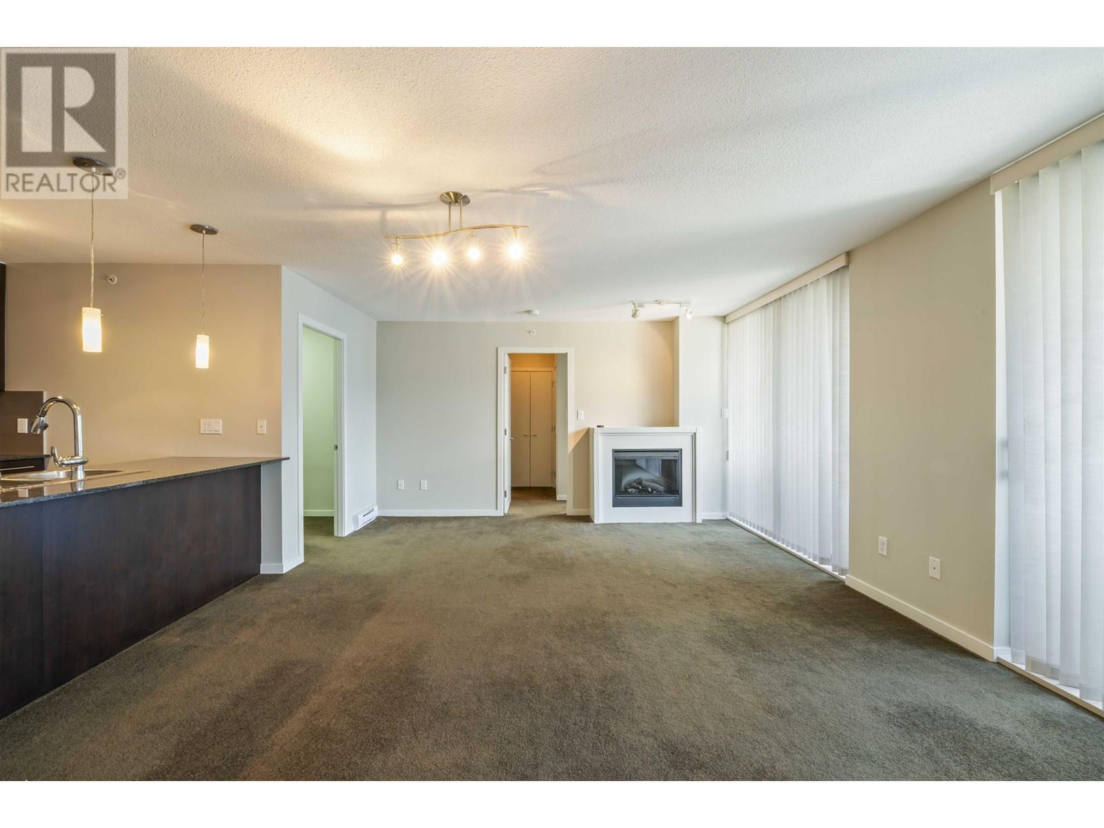 501 2979 Glen Drive, Coquitlam, British Columbia  V3B 0B2 - Photo 6 - R3013813