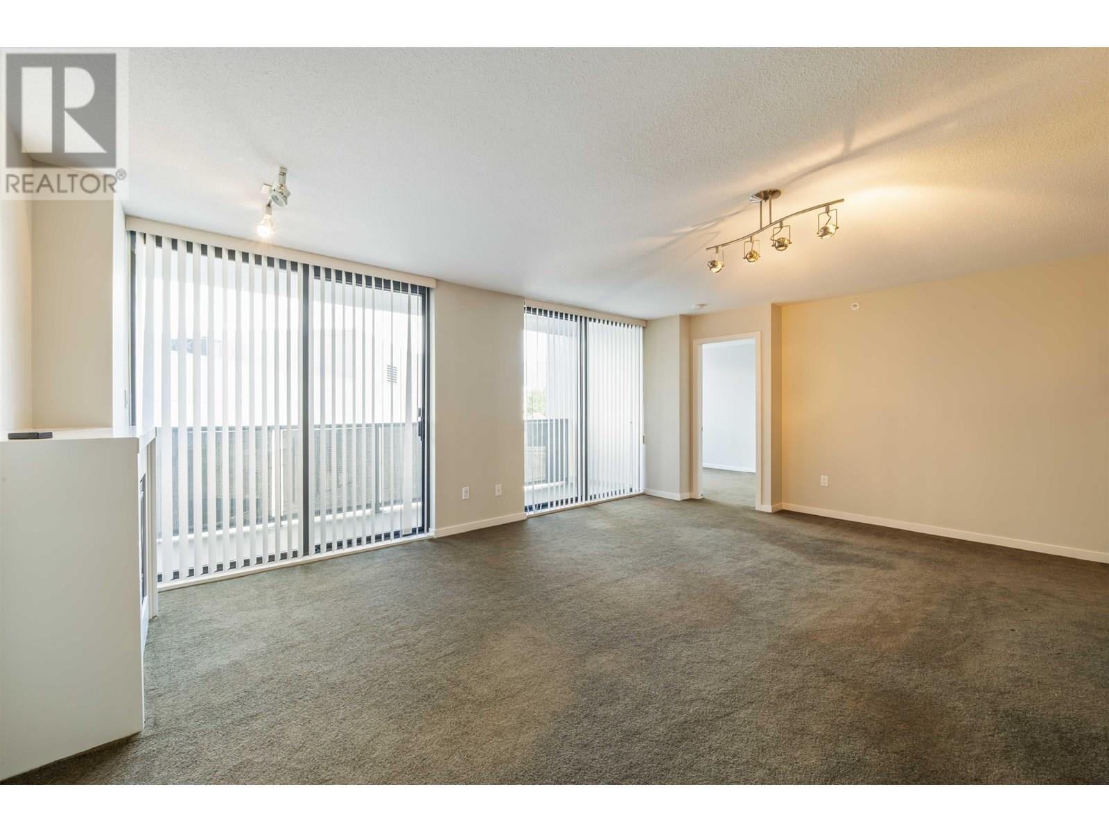 501 2979 Glen Drive, Coquitlam, British Columbia  V3B 0B2 - Photo 8 - R3013813