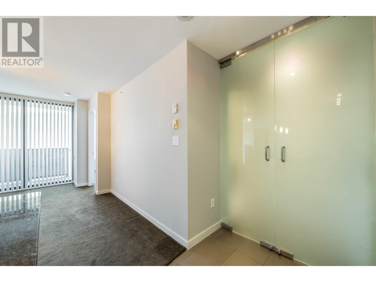 501 2979 Glen Drive, Coquitlam, British Columbia  V3B 0B2 - Photo 23 - R3013813