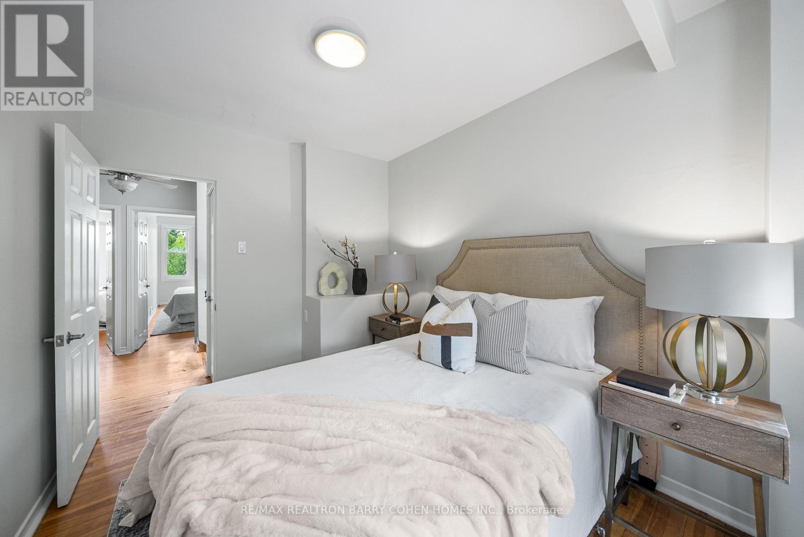 214 Glenholme Avenue, Toronto (Oakwood Village), Ontario  M6E 3C4 - Photo 16 - C12211057