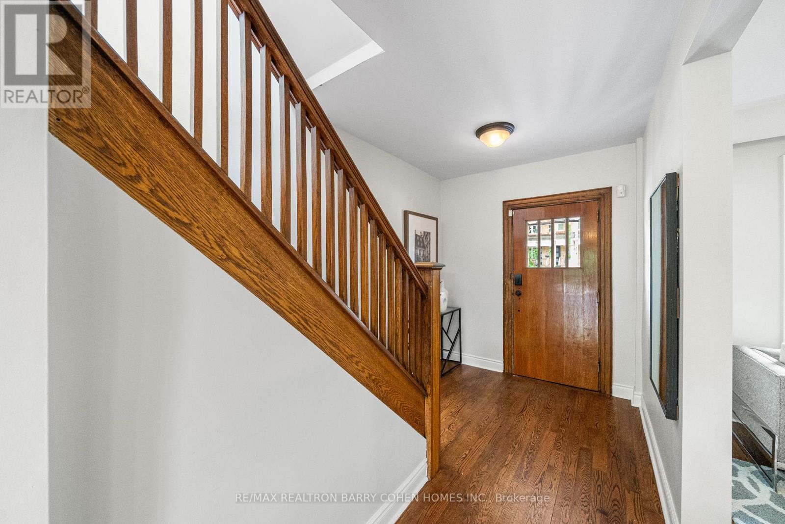 214 Glenholme Avenue, Toronto (Oakwood Village), Ontario  M6E 3C4 - Photo 2 - C12211057