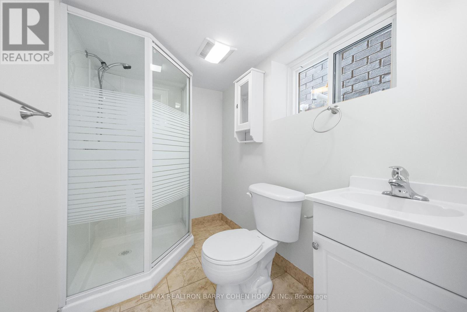 214 Glenholme Avenue, Toronto (Oakwood Village), Ontario  M6E 3C4 - Photo 23 - C12211057