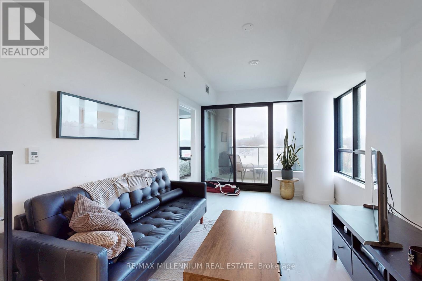 520 - 33 Frederick Todd Way, Toronto (Thorncliffe Park), Ontario  M4G 0C9 - Photo 10 - C12211065
