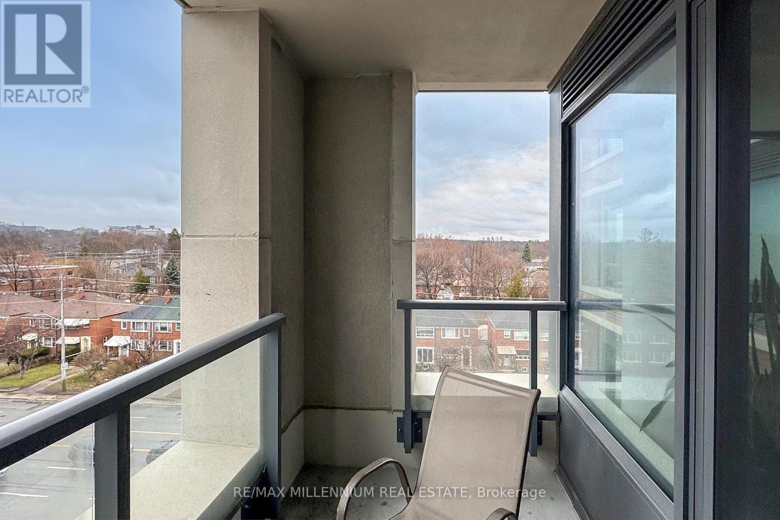 520 - 33 Frederick Todd Way, Toronto (Thorncliffe Park), Ontario  M4G 0C9 - Photo 31 - C12211065