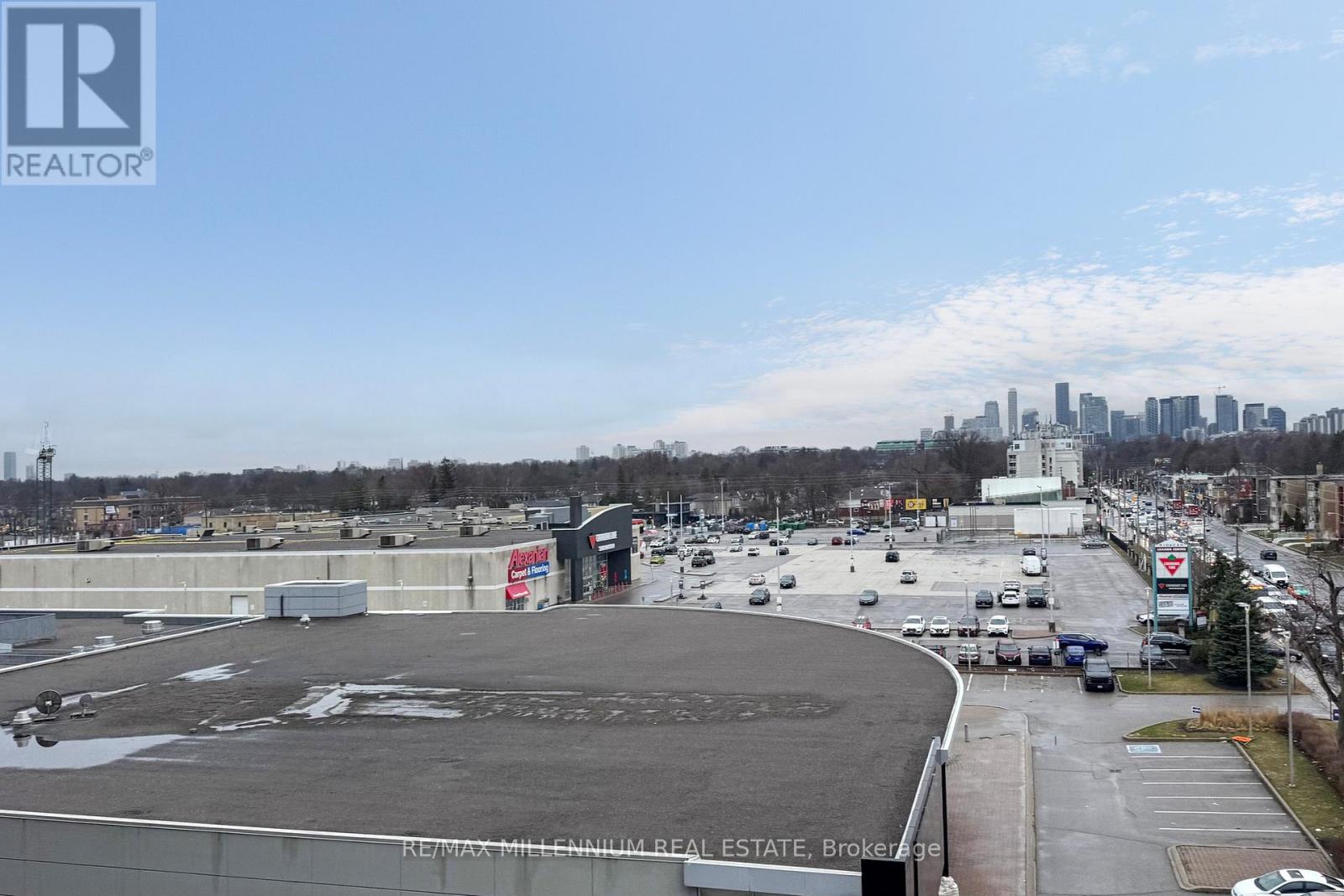 520 - 33 Frederick Todd Way, Toronto (Thorncliffe Park), Ontario  M4G 0C9 - Photo 33 - C12211065