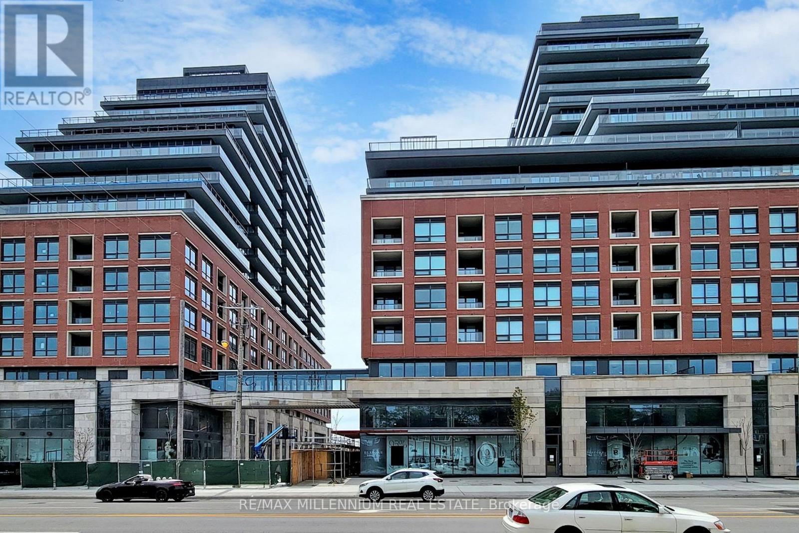 520 - 33 Frederick Todd Way, Toronto (Thorncliffe Park), Ontario  M4G 0C9 - Photo 4 - C12211065