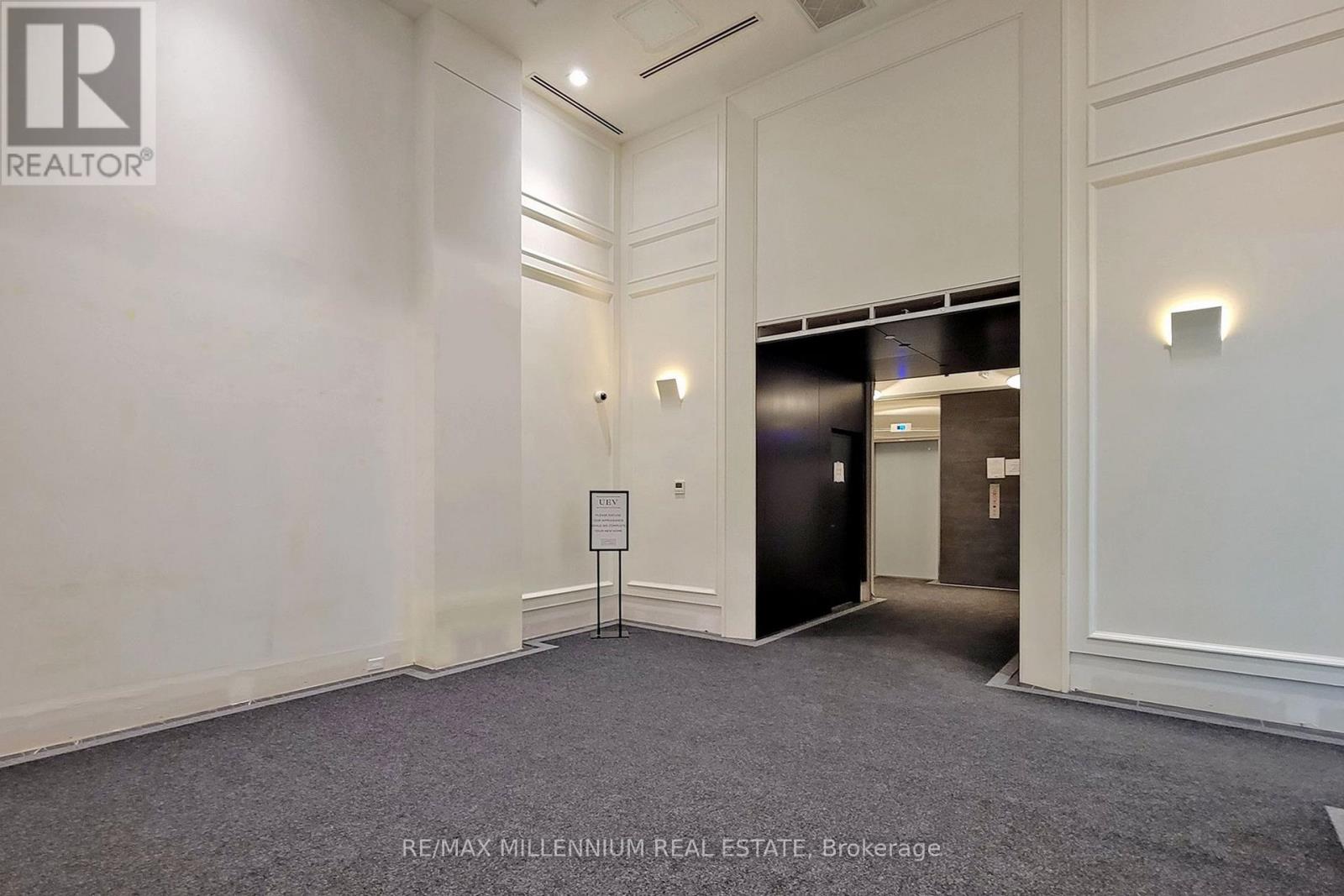 520 - 33 Frederick Todd Way, Toronto (Thorncliffe Park), Ontario  M4G 0C9 - Photo 7 - C12211065