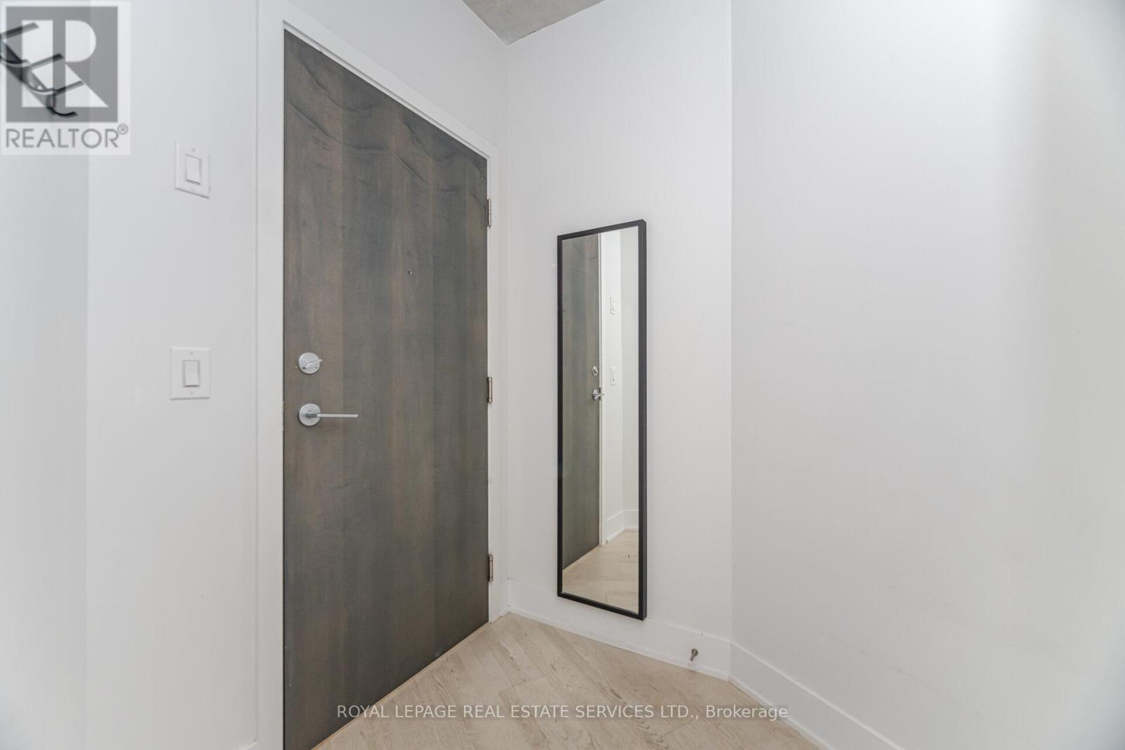 201 - 90 Trinity Street, Toronto (Moss Park), Ontario  M5A 0E4 - Photo 11 - C12211076