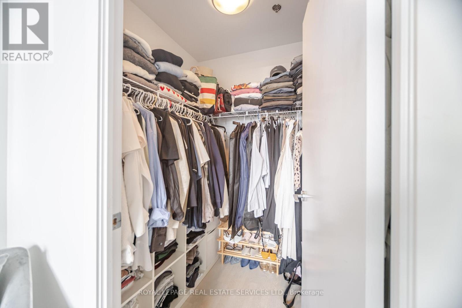 201 - 90 Trinity Street, Toronto (Moss Park), Ontario  M5A 0E4 - Photo 30 - C12211076
