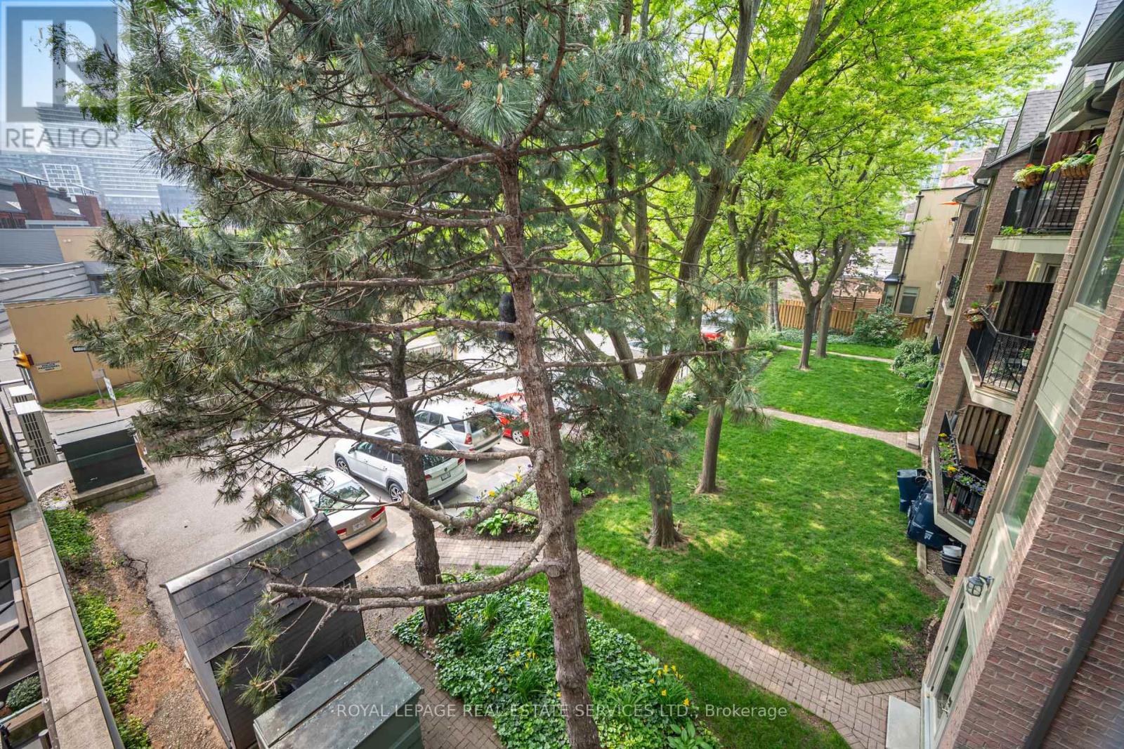 201 - 90 Trinity Street, Toronto (Moss Park), Ontario  M5A 0E4 - Photo 36 - C12211076