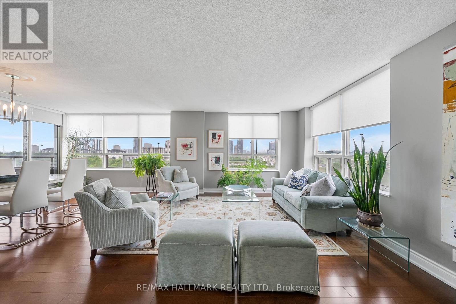 1001 - 215 Wynford Drive, Toronto (Flemingdon Park), Ontario  M3C 3P5 - Photo 8 - C12211081