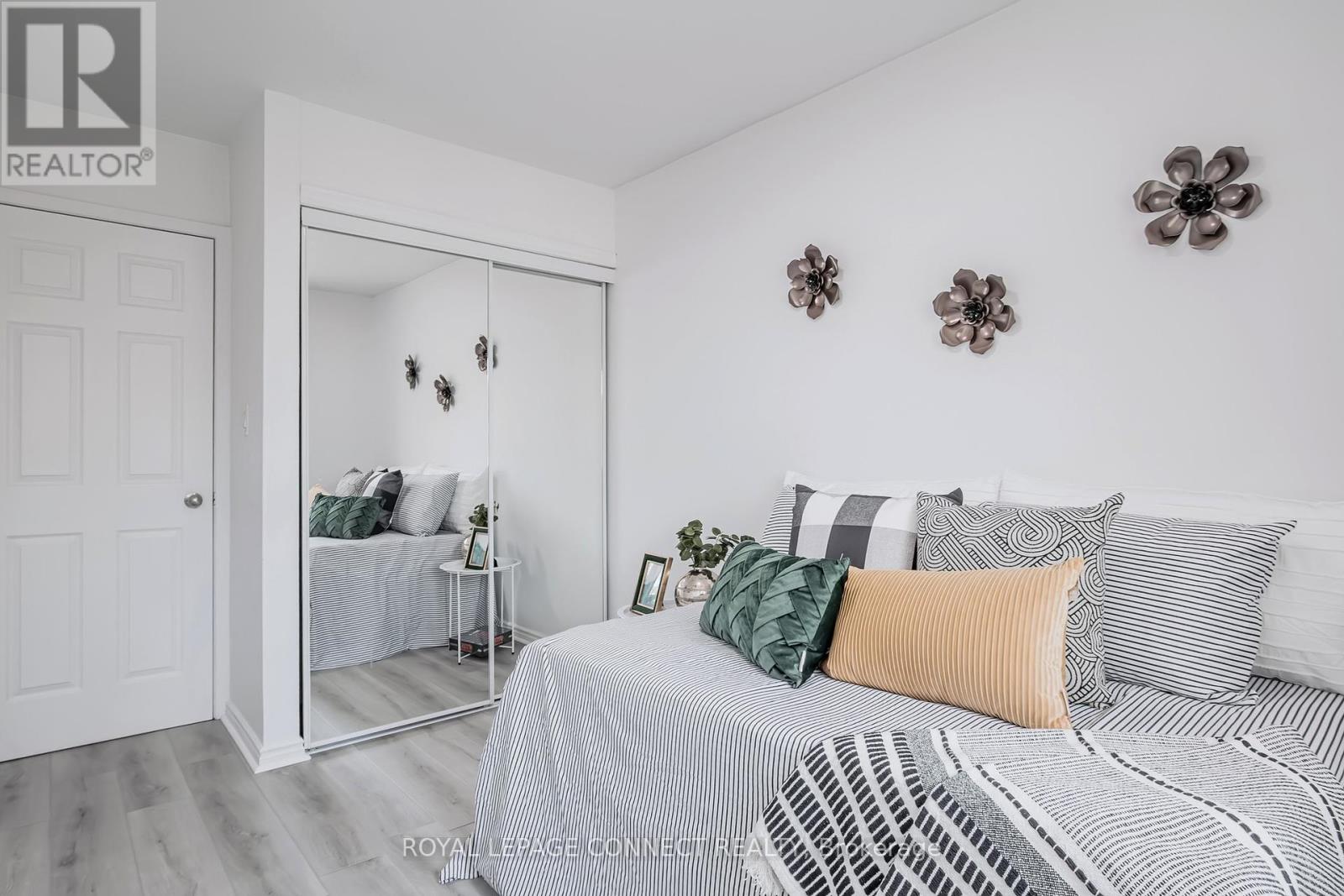 29 - 2451 Bridletowne Circle, Toronto (L'amoreaux), Ontario  M1W 2Y4 - Photo 31 - E12211037