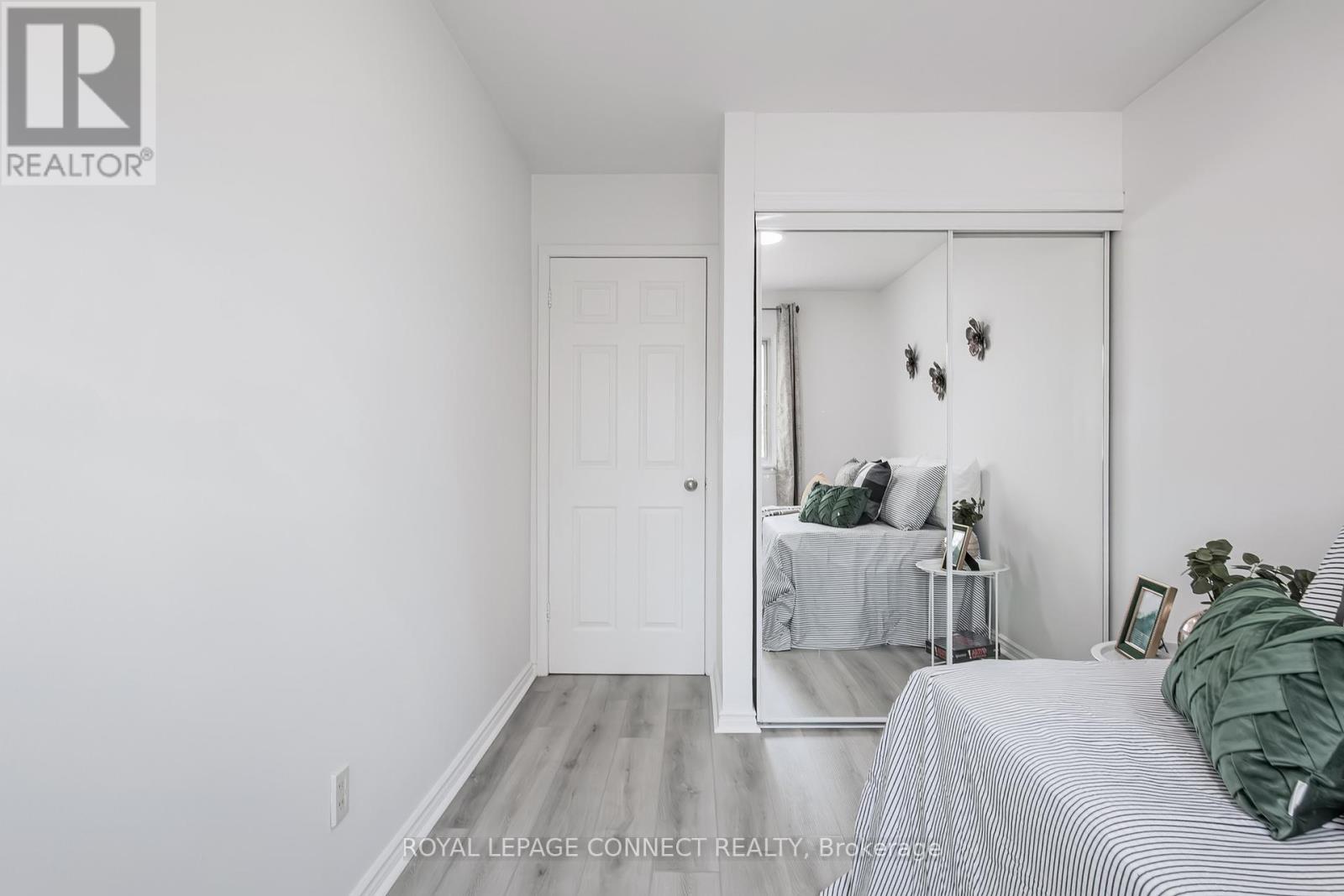 29 - 2451 Bridletowne Circle, Toronto (L'amoreaux), Ontario  M1W 2Y4 - Photo 32 - E12211037