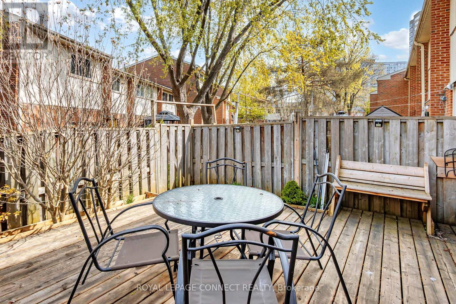 29 - 2451 Bridletowne Circle, Toronto (L'amoreaux), Ontario  M1W 2Y4 - Photo 48 - E12211037