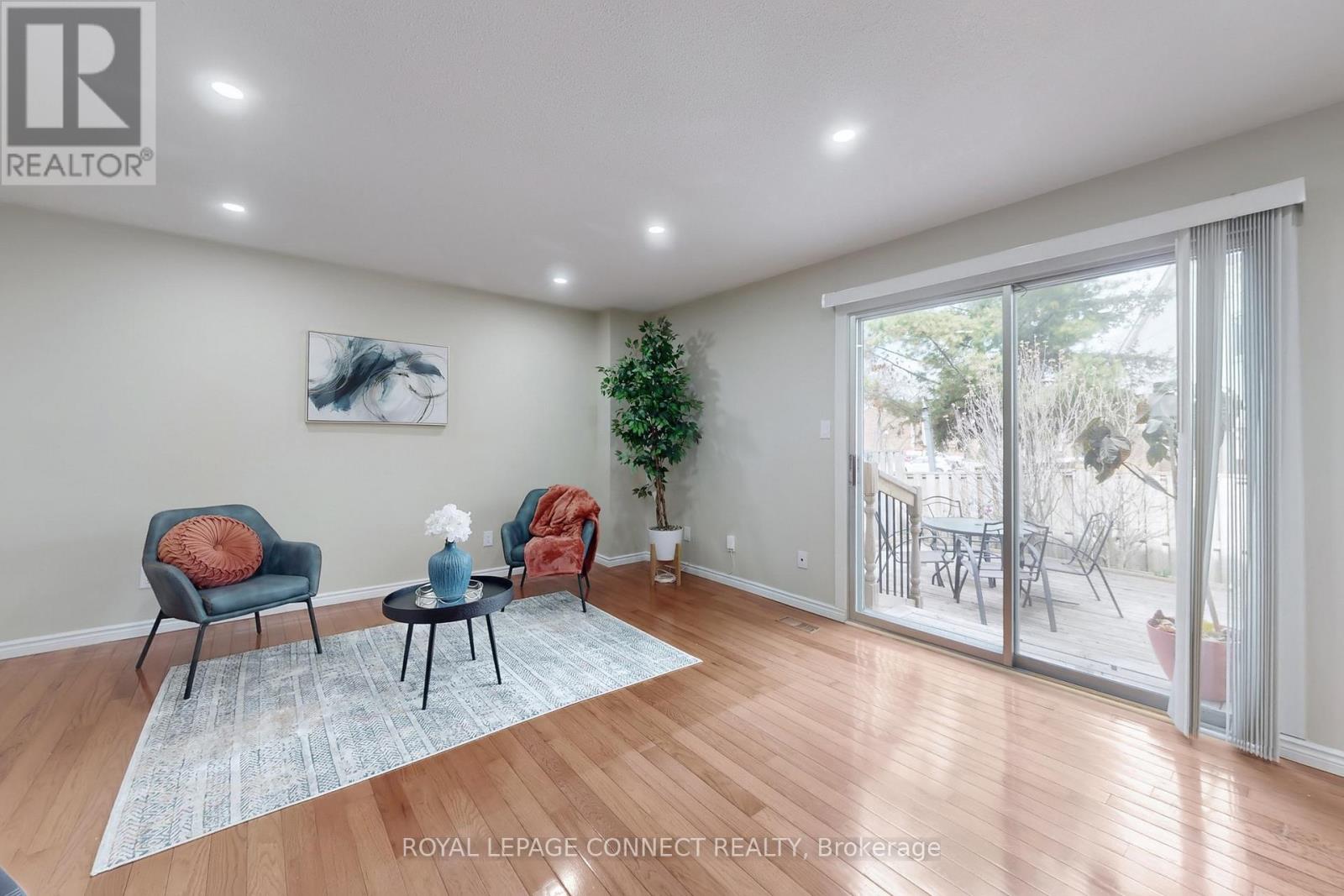 29 - 2451 Bridletowne Circle, Toronto (L'amoreaux), Ontario  M1W 2Y4 - Photo 5 - E12211037