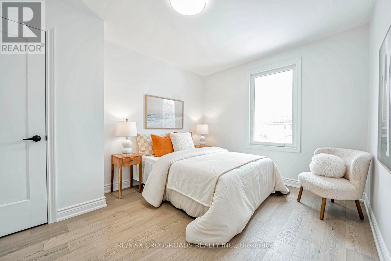 548 Glebeholme Boulevard, Toronto, Ontario  M4C 1V4 - Photo 23 - E12211063
