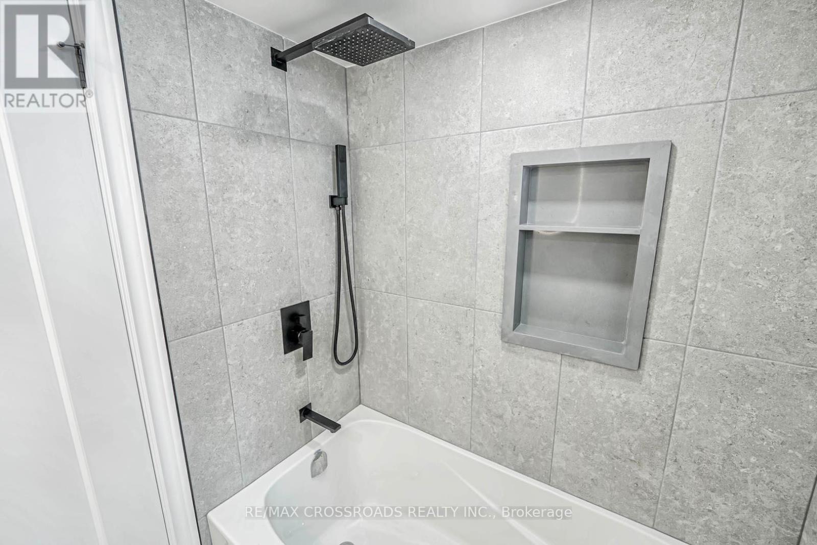 548 Glebeholme Boulevard, Toronto, Ontario  M4C 1V4 - Photo 34 - E12211063