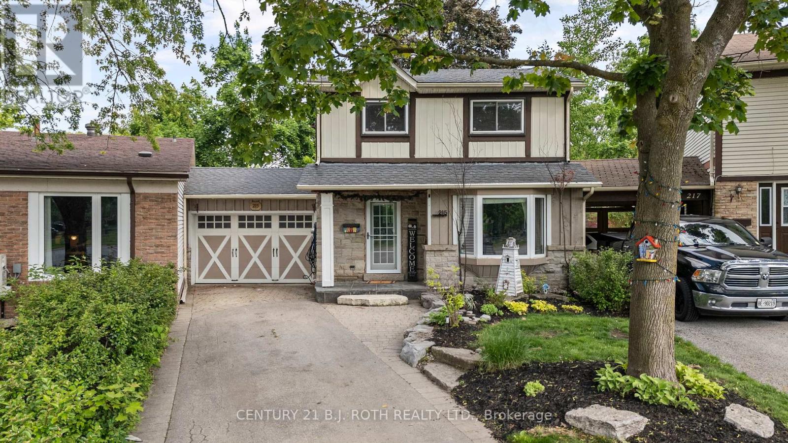 215 CUNDLES ROAD W, Barrie, Ontario