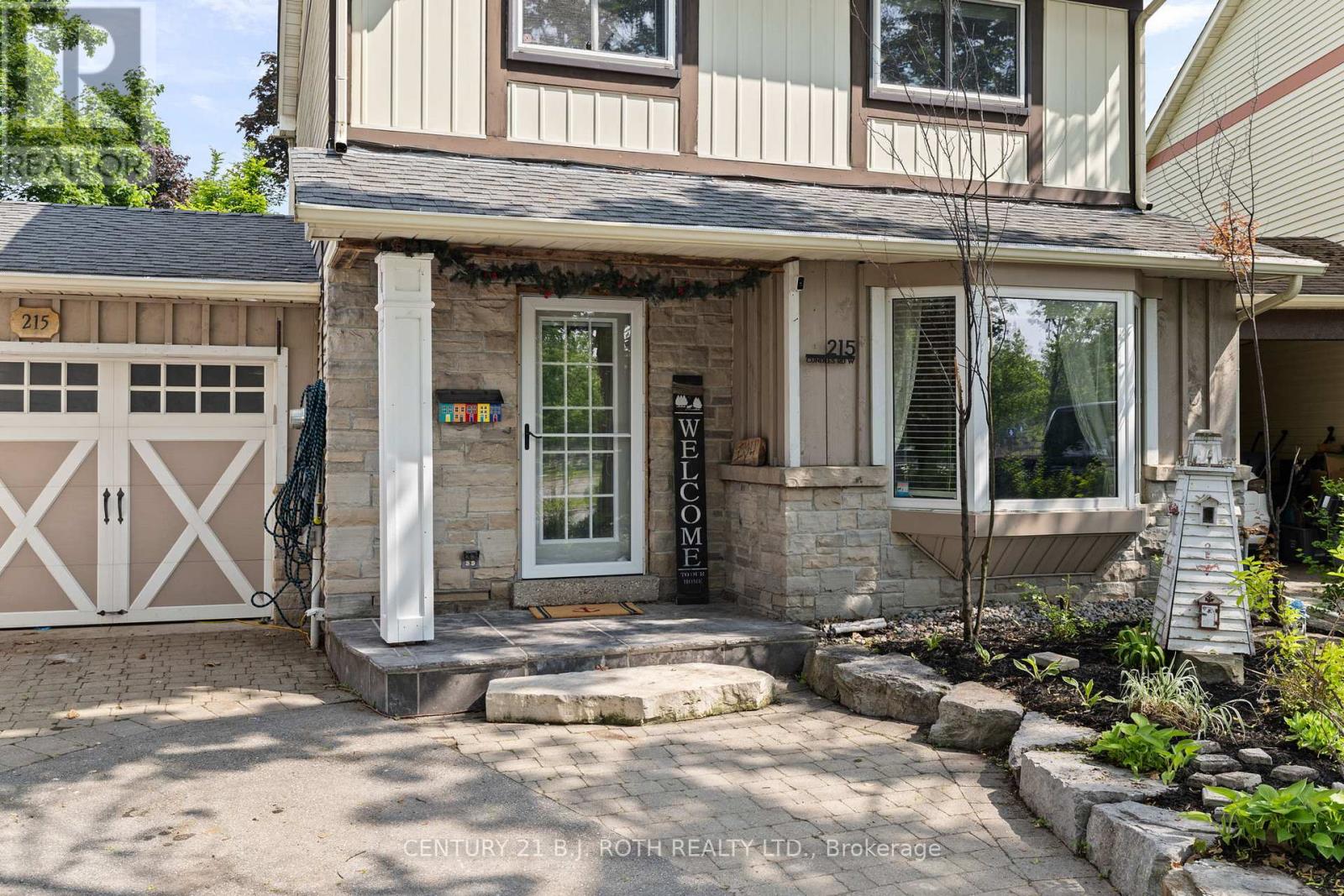 215 Cundles Road W, Barrie, Ontario  L4N 4Y2 - Photo 2 - S12211091