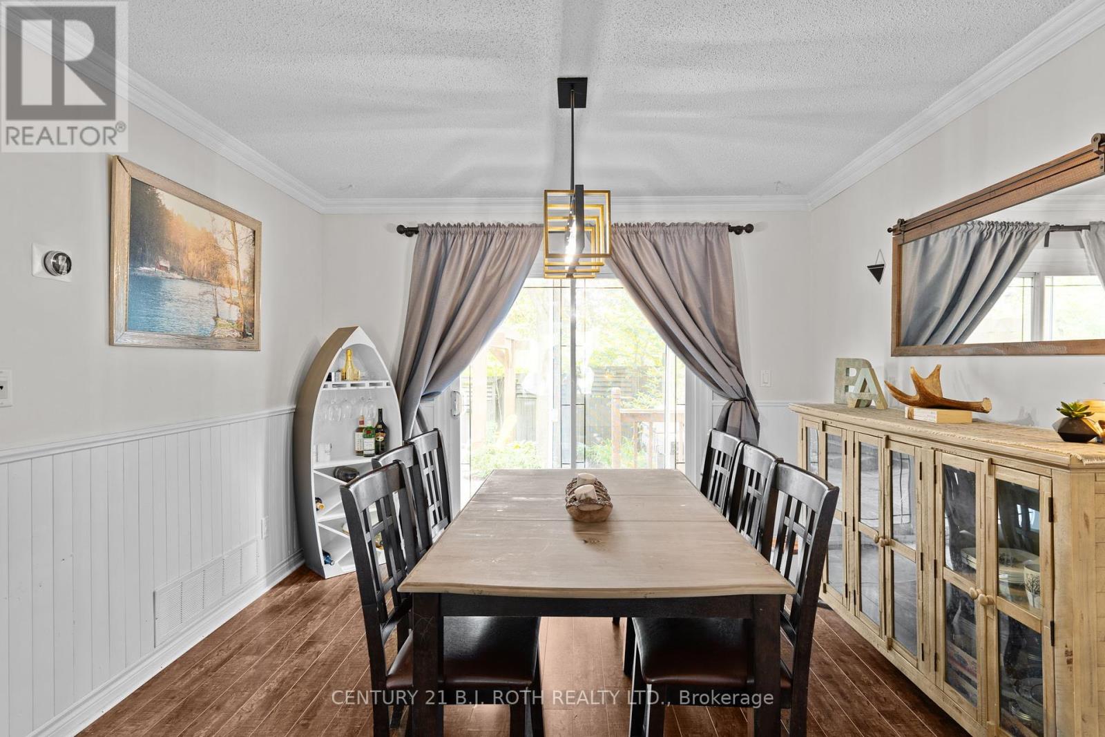 215 Cundles Road W, Barrie, Ontario  L4N 4Y2 - Photo 8 - S12211091