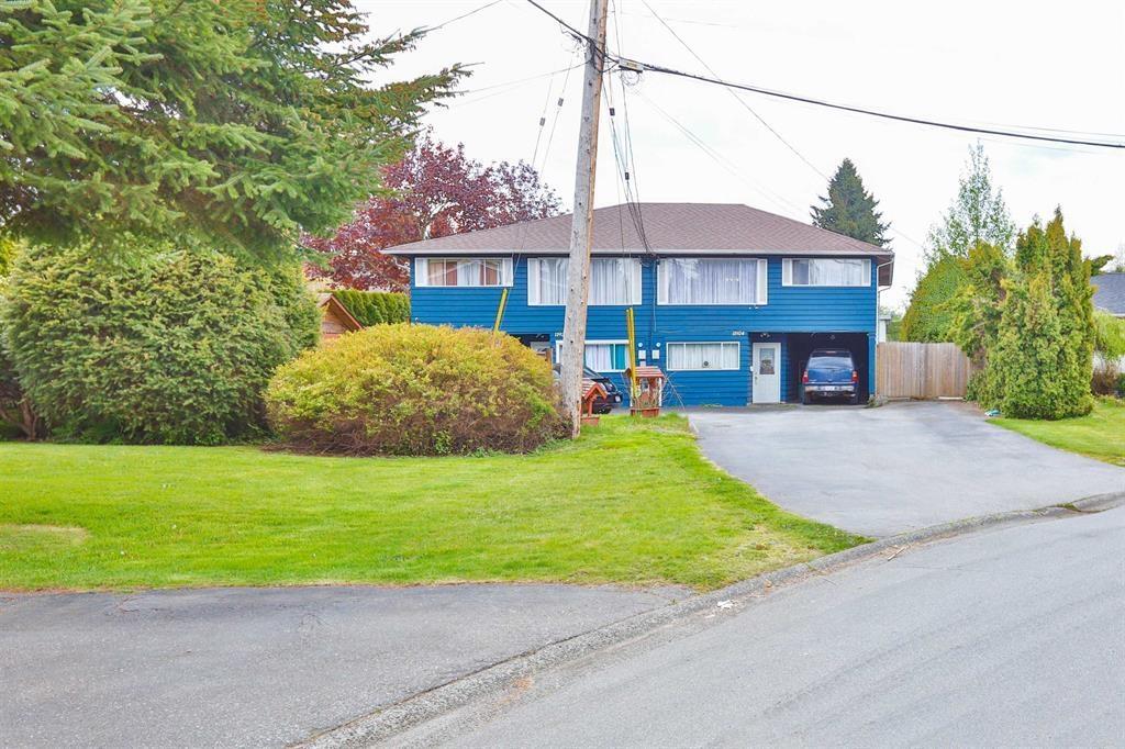 11924 & 11926 90a Avenue, Delta, British Columbia  V4C 3J3 - Photo 1 - R3012925