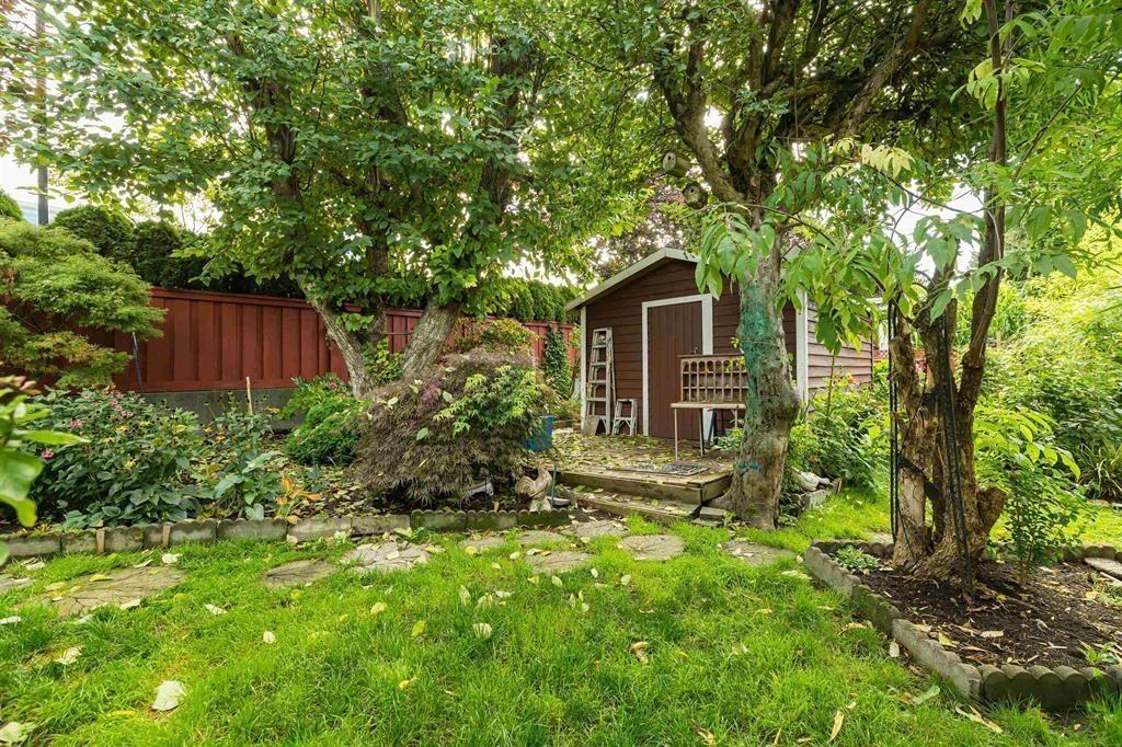 11924 & 11926 90a Avenue, Delta, British Columbia  V4C 3J3 - Photo 34 - R3012925