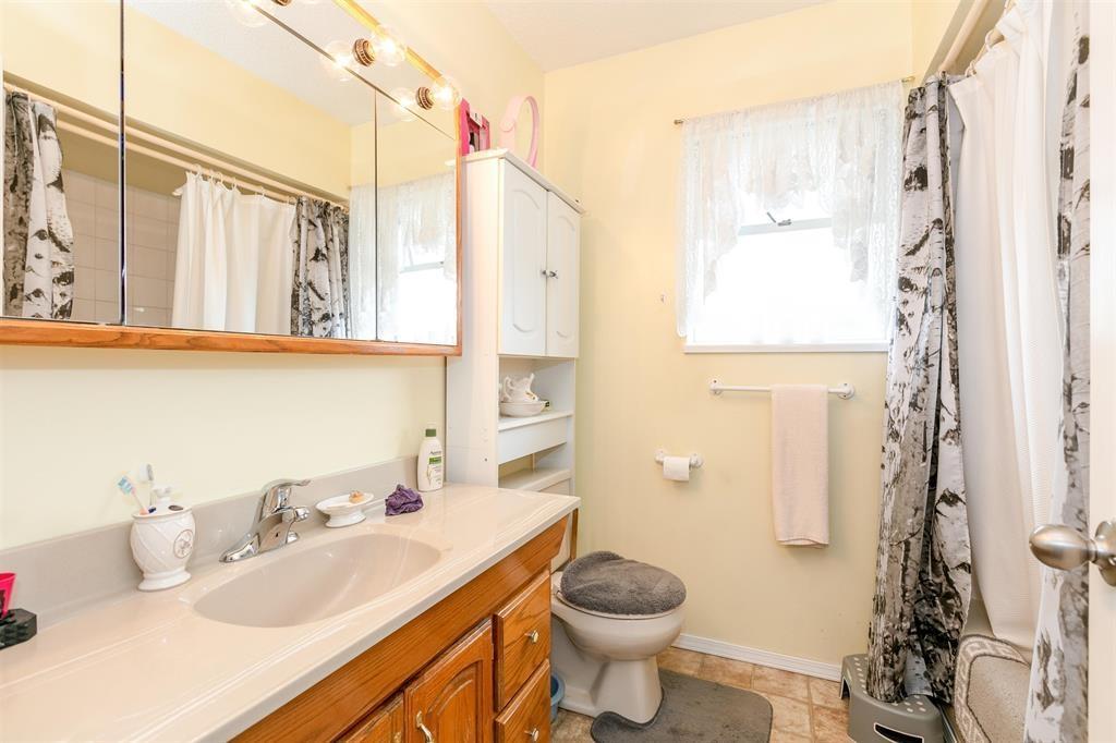 11924 & 11926 90a Avenue, Delta, British Columbia  V4C 3J3 - Photo 28 - R3012925