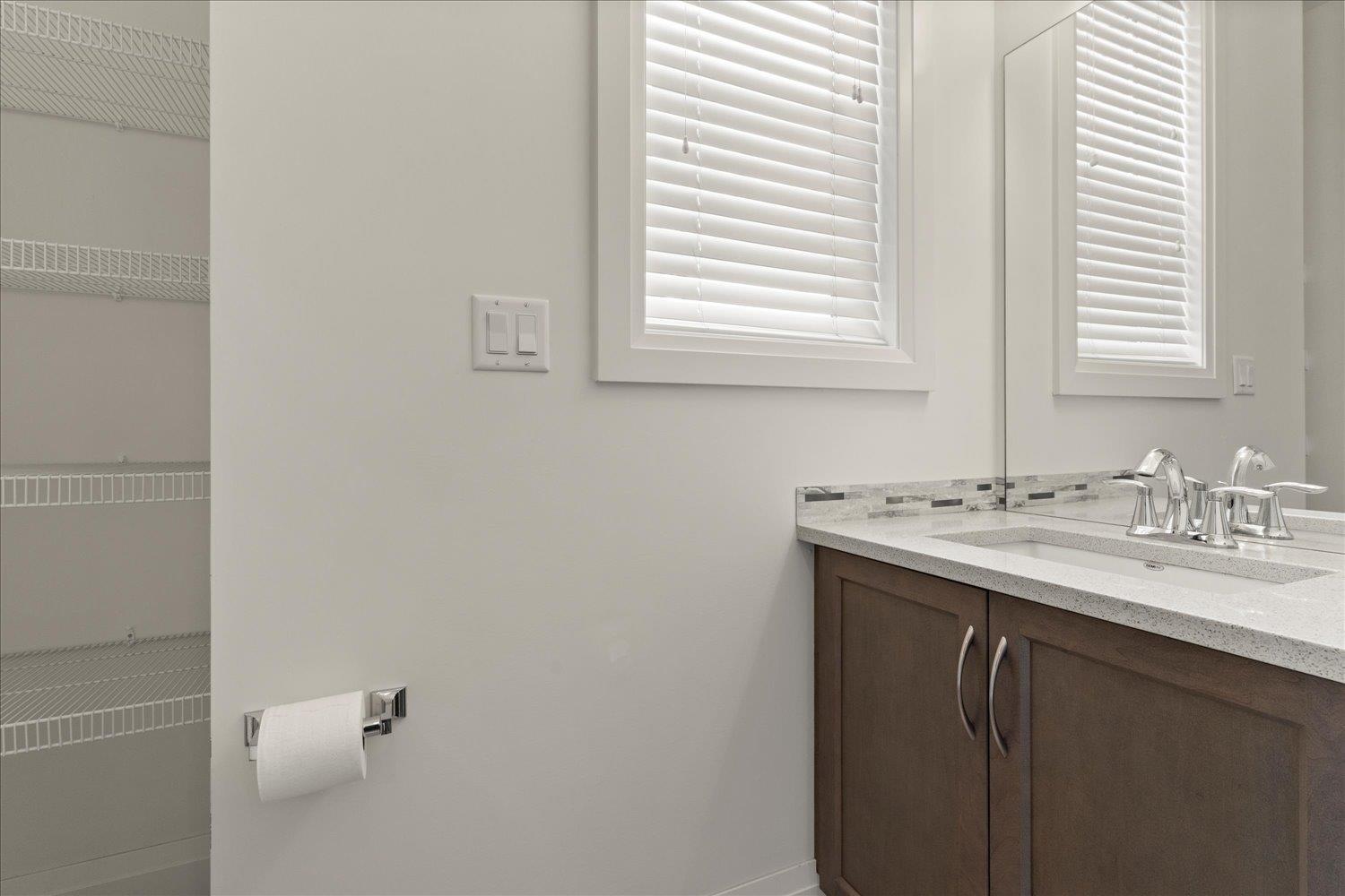 47196 Skyline Drive, Promontory, Chilliwack, British Columbia  V2R 0R4 - Photo 18 - R3013687