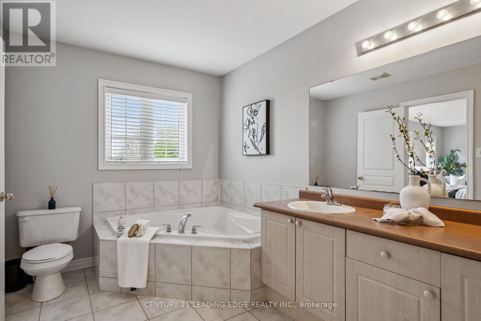 29 Alden Square, Ajax, Ontario  L1T 4Z2 - Photo 31 - E12209428