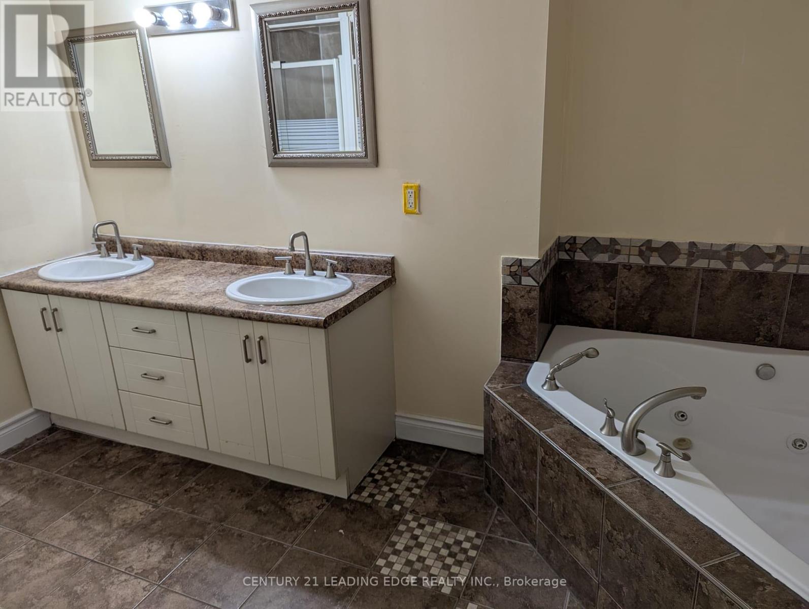 29 Alden Square, Ajax, Ontario  L1T 4Z2 - Photo 44 - E12209428