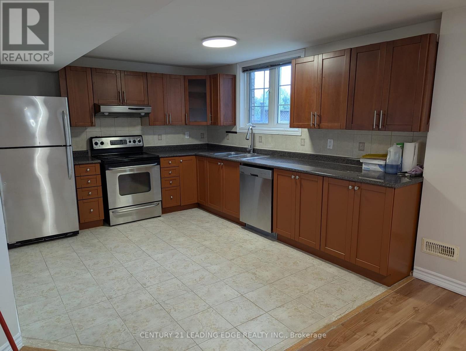 29 Alden Square, Ajax, Ontario  L1T 4Z2 - Photo 41 - E12209428