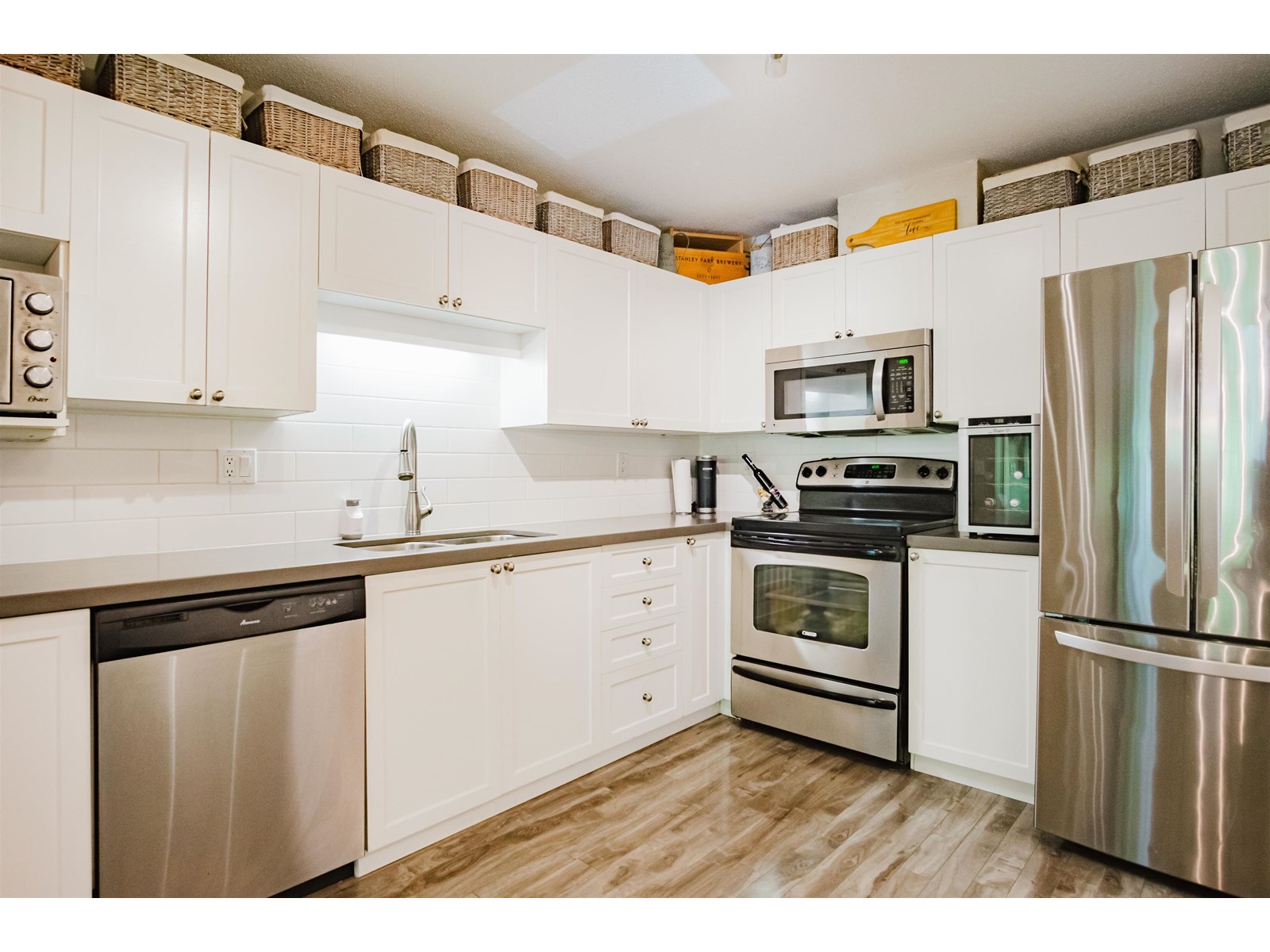 215 8068 120a Street, Surrey, British Columbia  V3W 3P3 - Photo 7 - R3013464