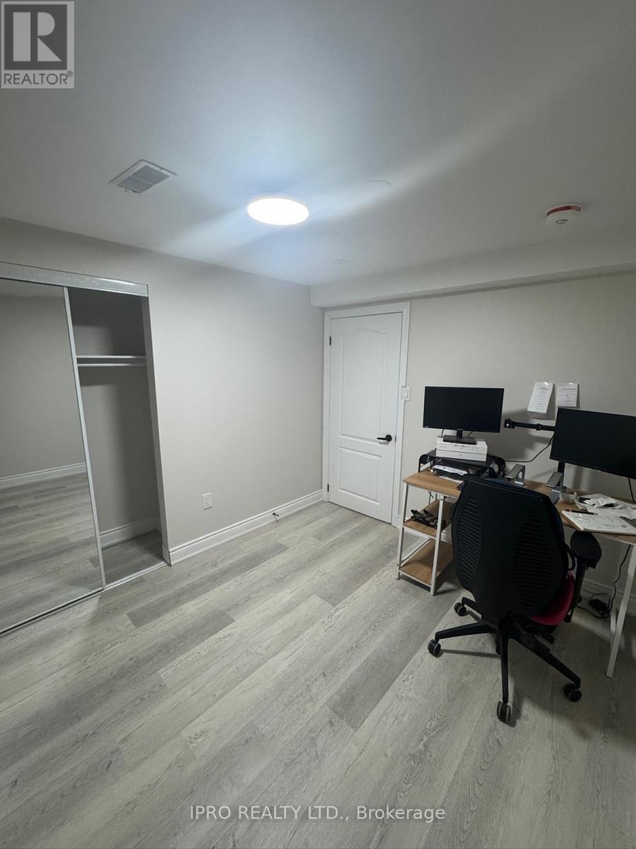 Basement - 3964 Beacham Street, Mississauga, Ontario  L5N 6S9 - Photo 17 - W12210984