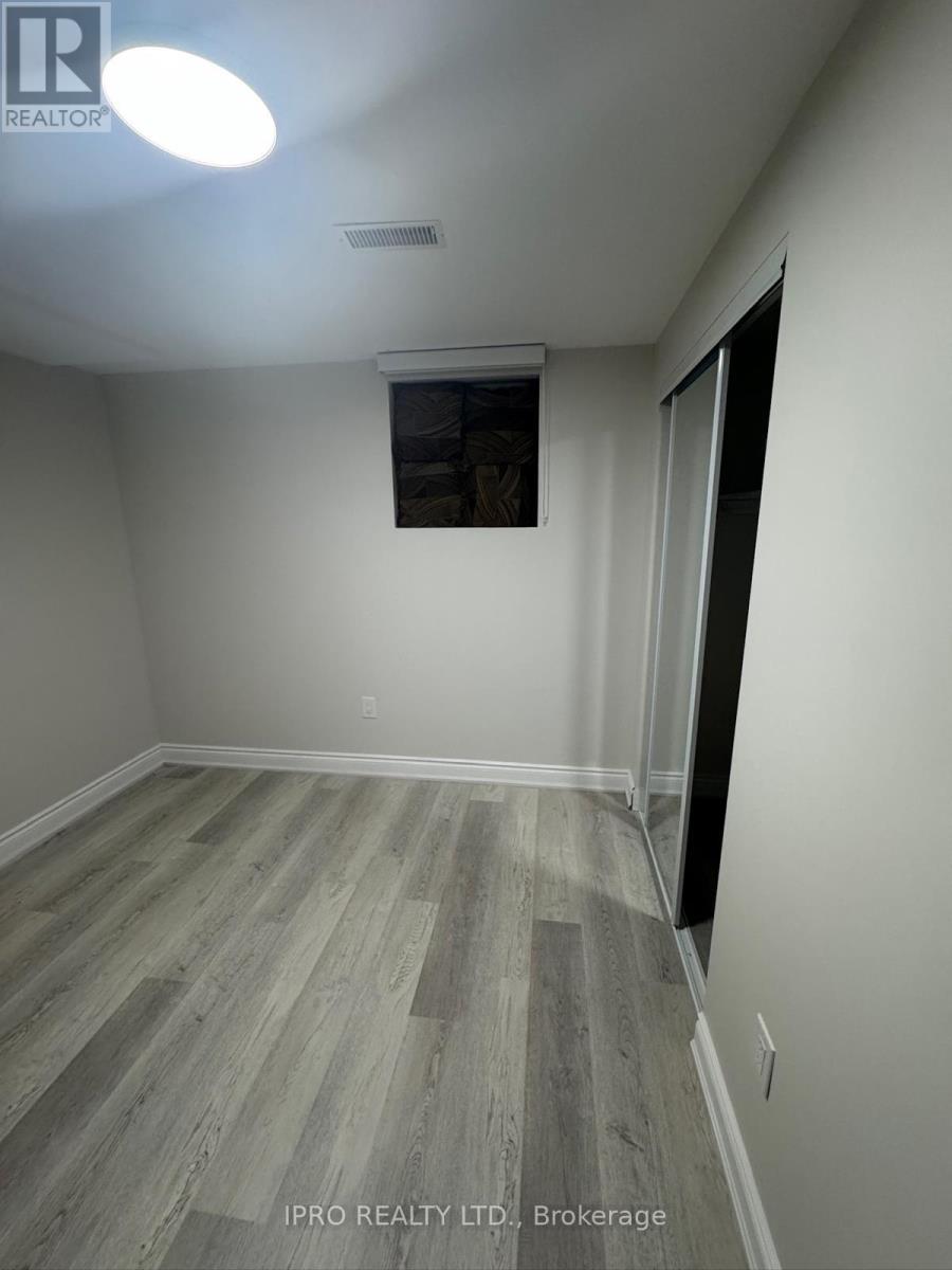 Basement - 3964 Beacham Street, Mississauga, Ontario  L5N 6S9 - Photo 6 - W12210984