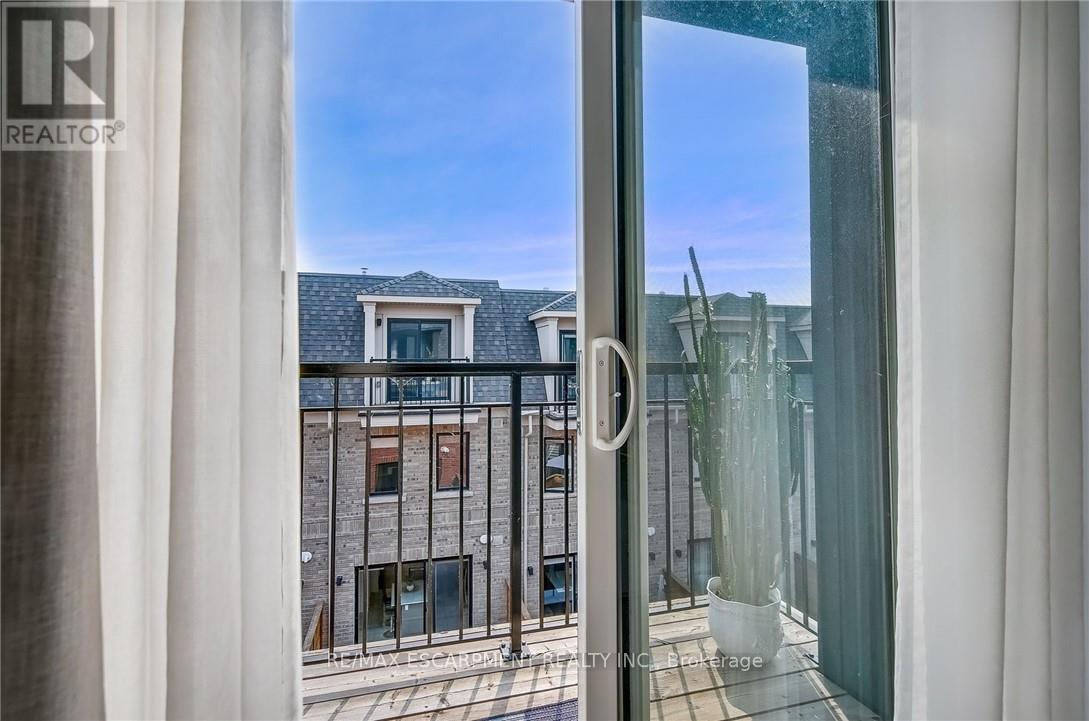 41 Twenty Ninth Street, Toronto, Ontario  M8V 3E2 - Photo 23 - W12210996