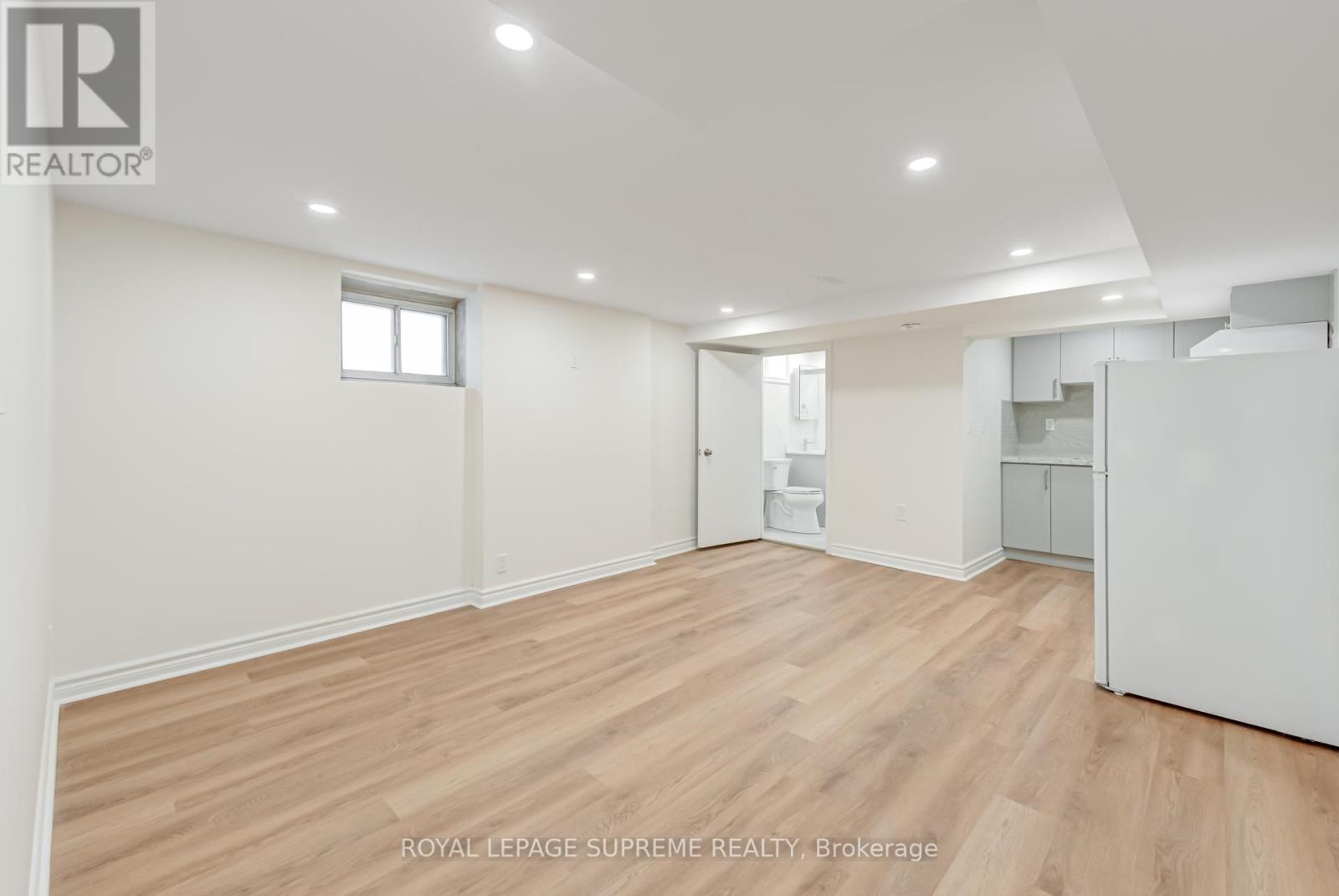 Bsmt - 11 Earlscourt Avenue, Toronto, Ontario  M6E 4A7 - Photo 2 - W12211008
