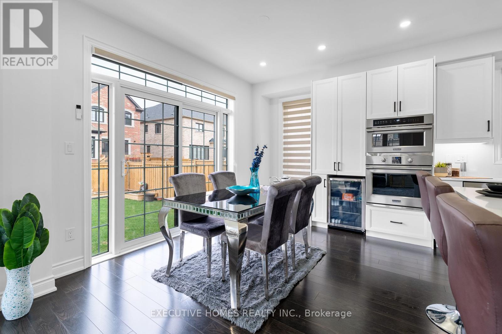 25 Ixworth Circle, Brampton (Bram West), Ontario  L6Y 6J8 - Photo 17 - W12211030