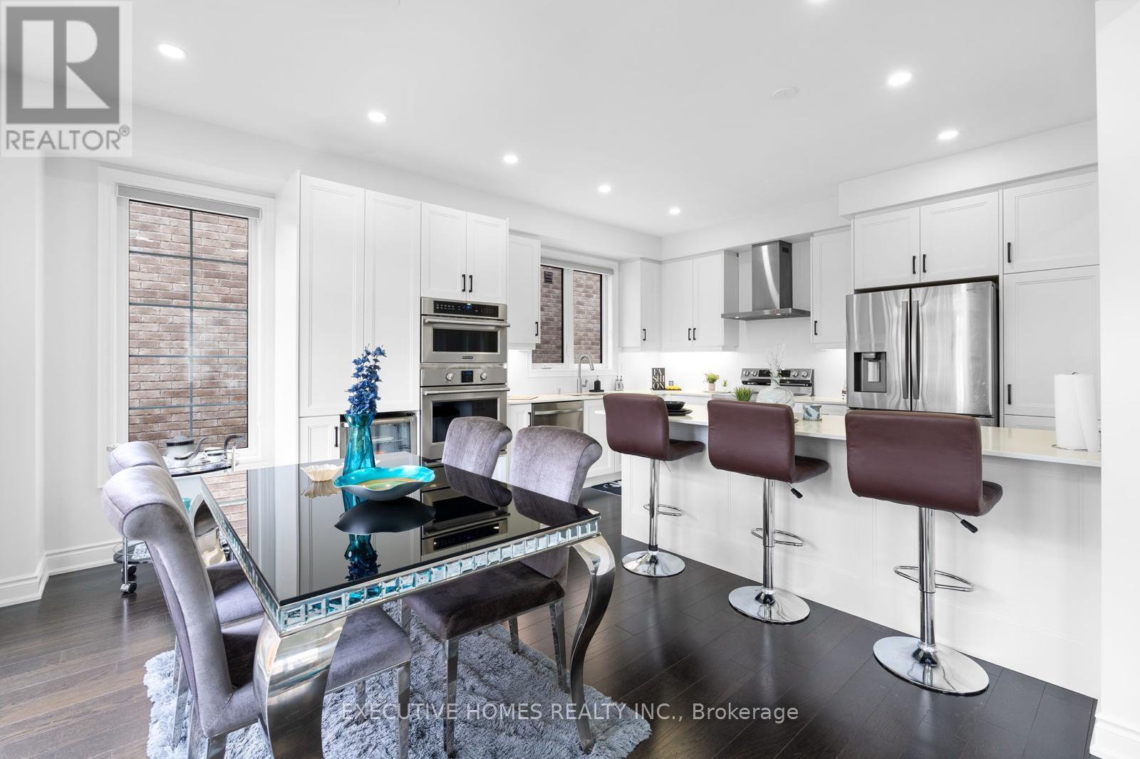 25 Ixworth Circle, Brampton (Bram West), Ontario  L6Y 6J8 - Photo 18 - W12211030