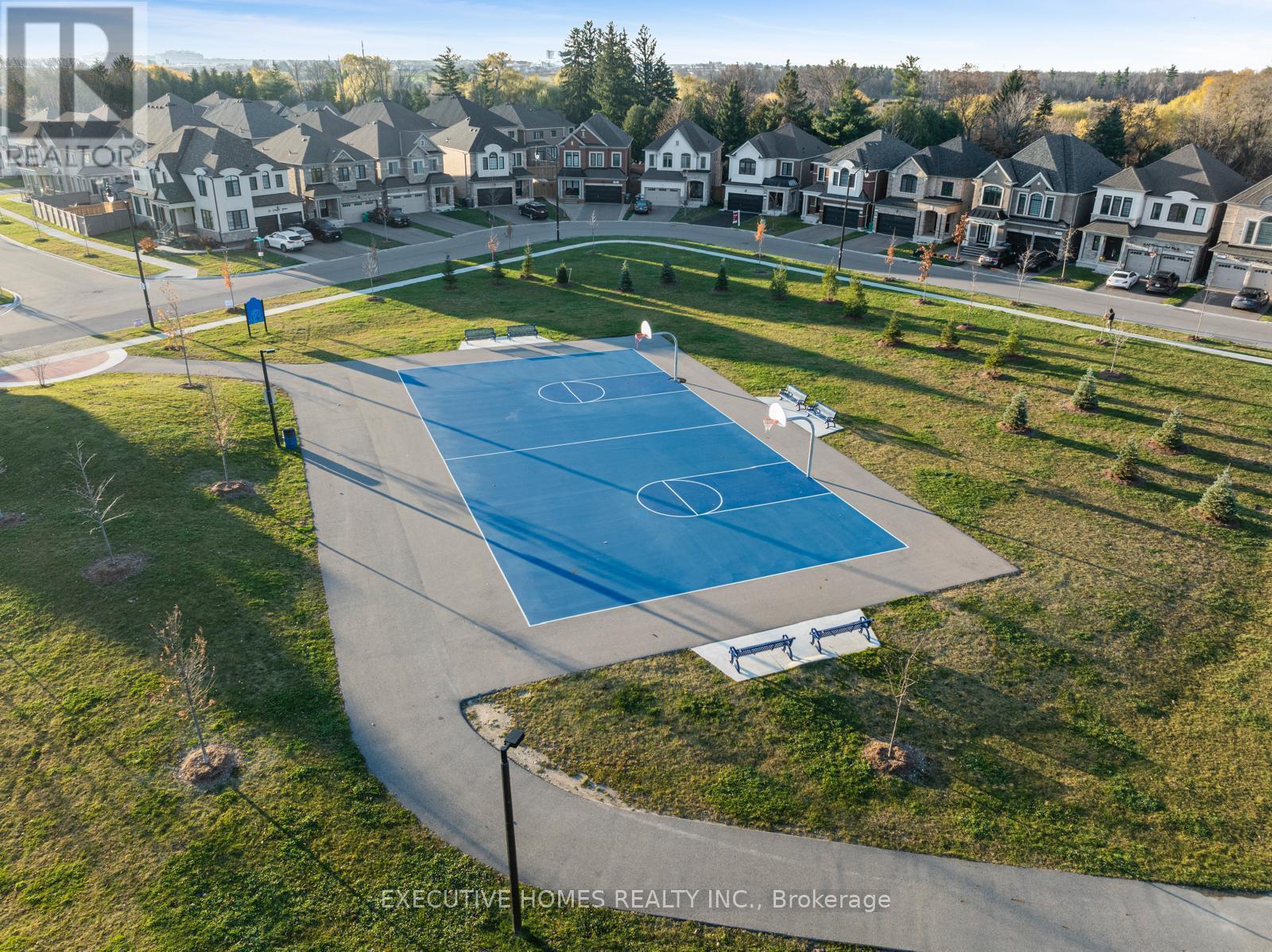25 Ixworth Circle, Brampton (Bram West), Ontario  L6Y 6J8 - Photo 48 - W12211030